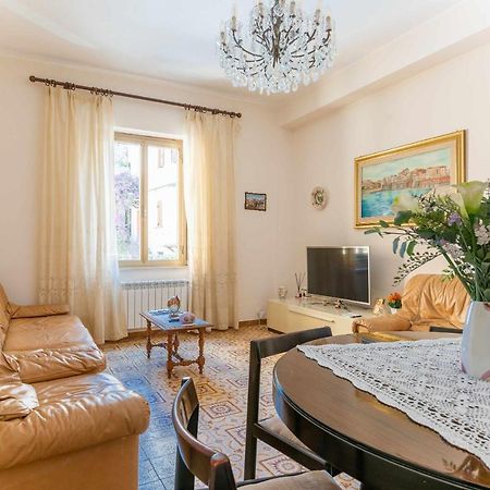 Вілла Granny S House Неттуно Екстер'єр фото